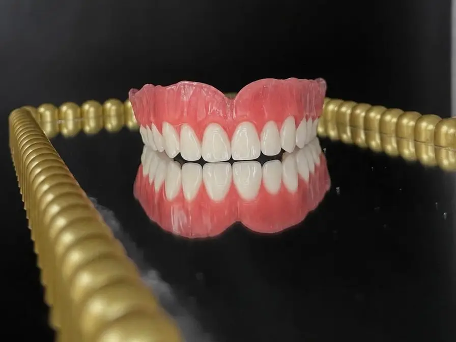 Implantes & Próteses